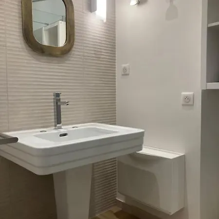 Chachacha De Charme, Calme,balcon 5pers 4etoiles, Patio شقة *