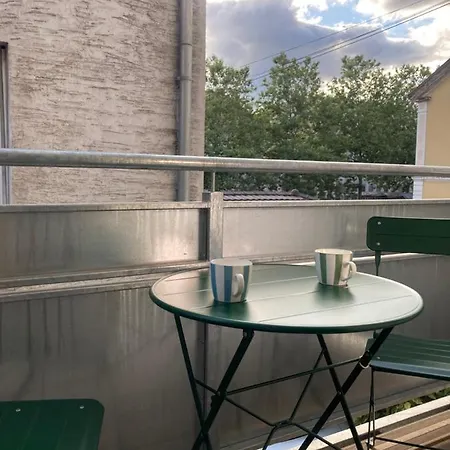 Chachacha De Charme, Calme,balcon 5pers 4etoiles, Patio Lägenhet